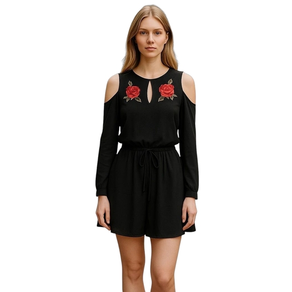 Bebop Long Sleeve Embroidered Rose Black Romper XS Preowned - Picture 1 of 9